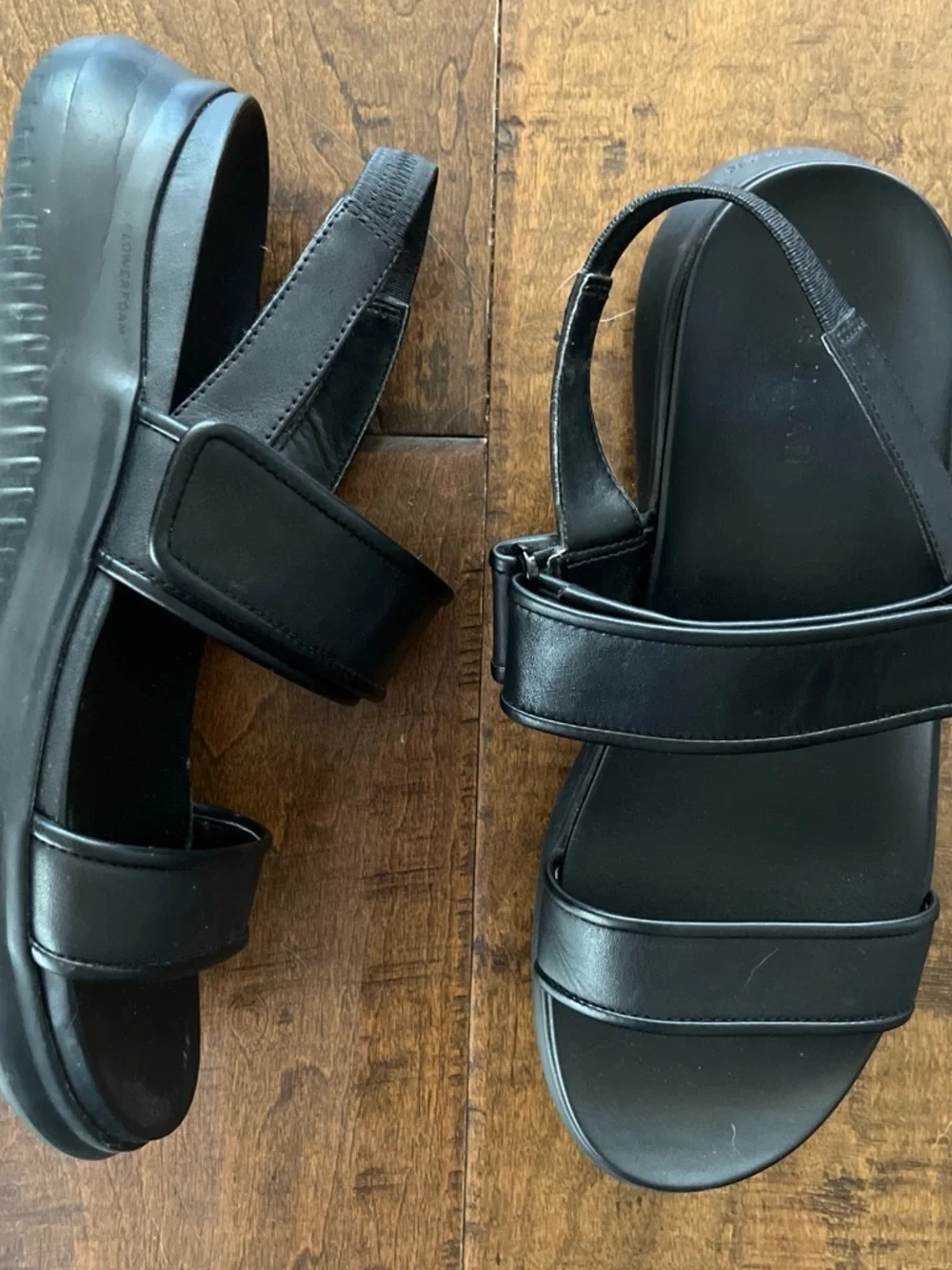 Cole Haan Zerogrand Meritt black leather sandals with chunky soles. Sz.7